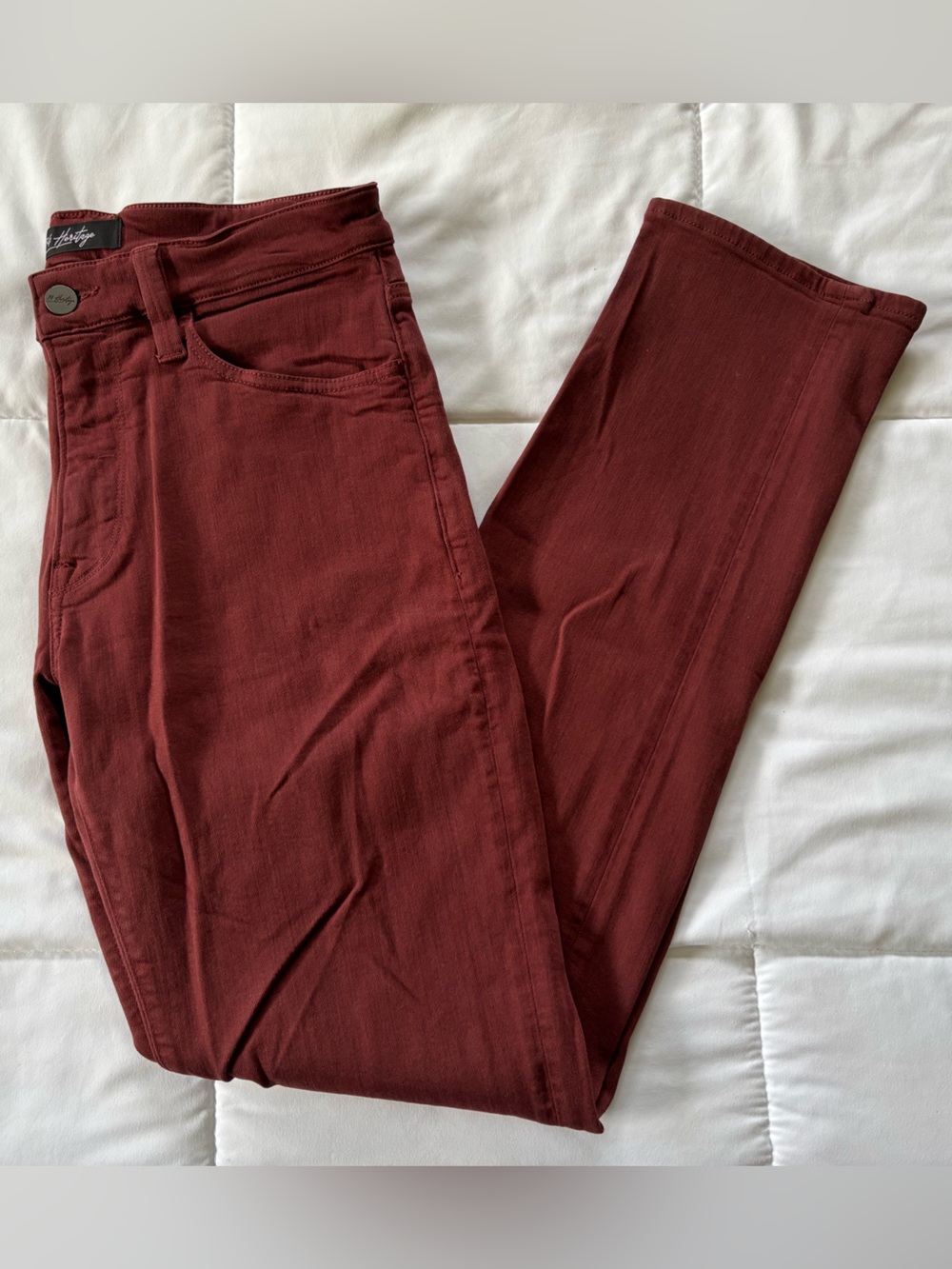 34 Heritage Courage Slim Straight Burgundy / Wine Stretch Jeans Men’s 33x34